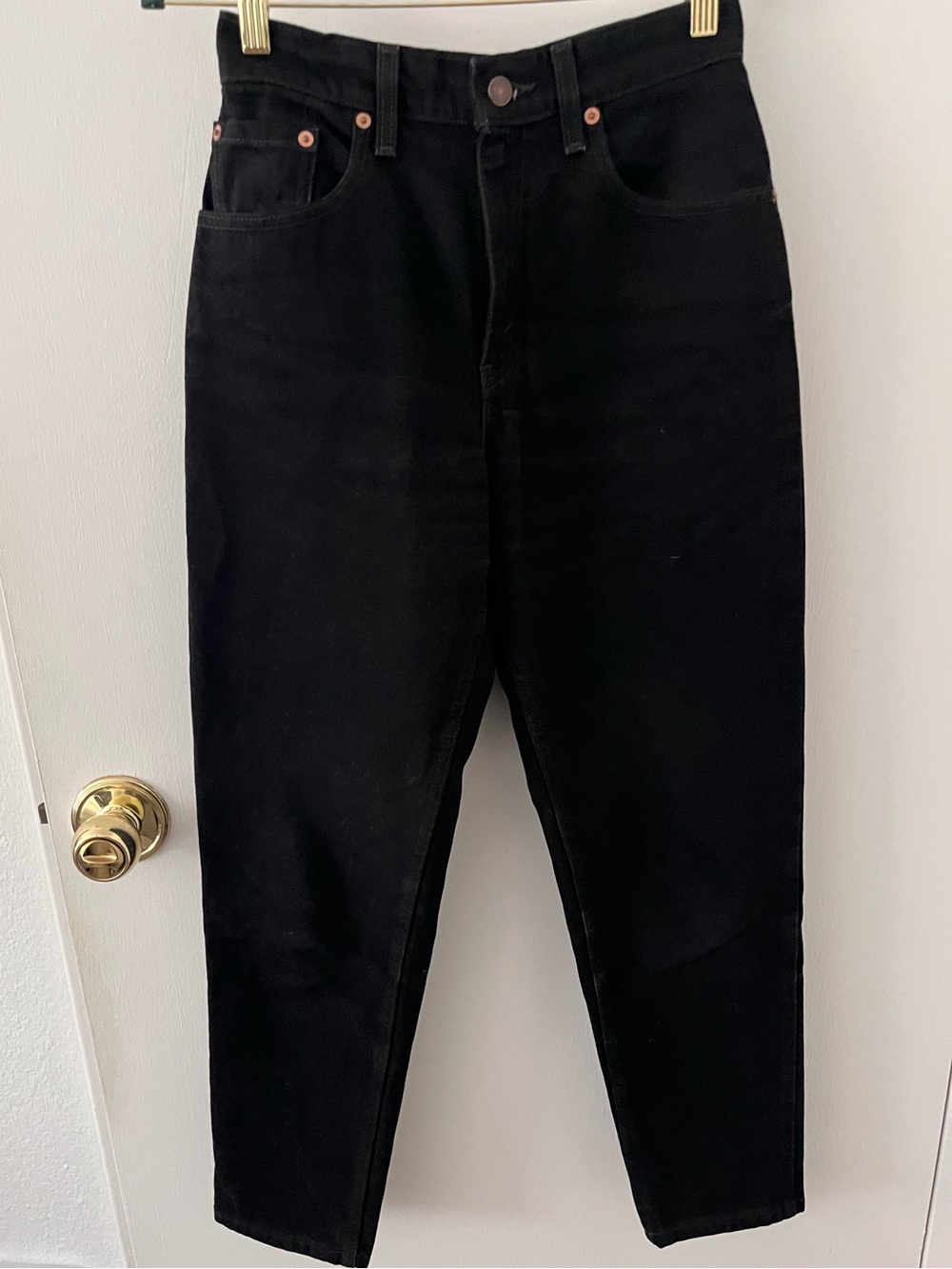 Levi’s Vintage 550 Women’s Black Relaxed Fit Tapered Leg High Waist Jeans 7S